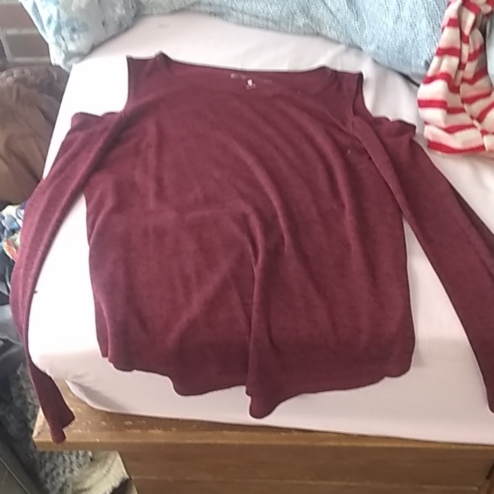 Long sleeve t-shirt